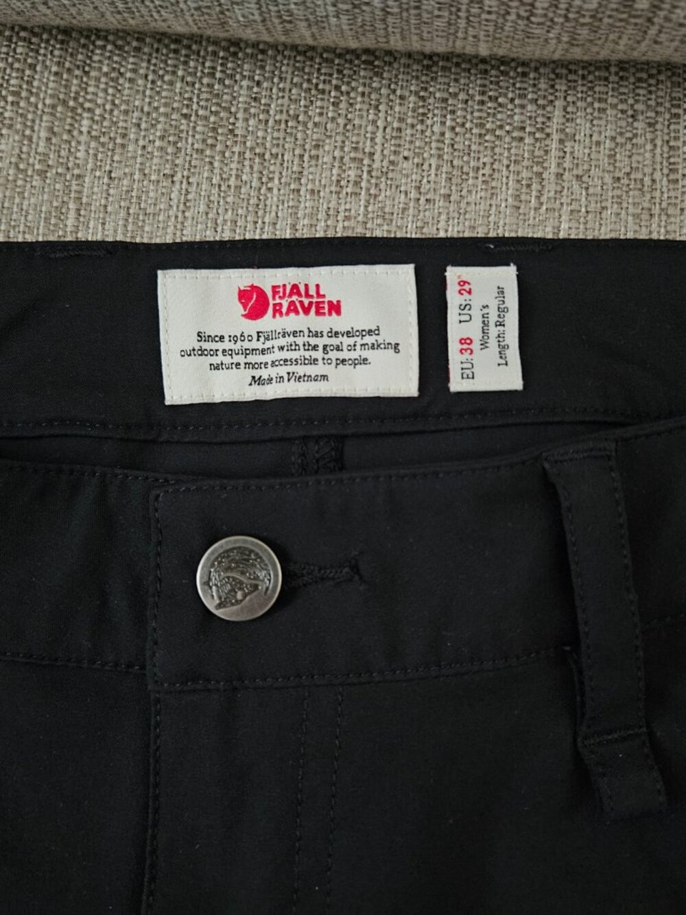 Fjallraven Womens Hiking Shorts Size 29 Regular Length Black - Picture 4 of 12